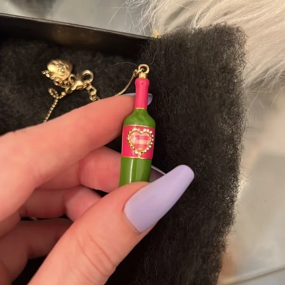 Betsey Johnson Picnic Grapes Necklace - Picture 2 of 4